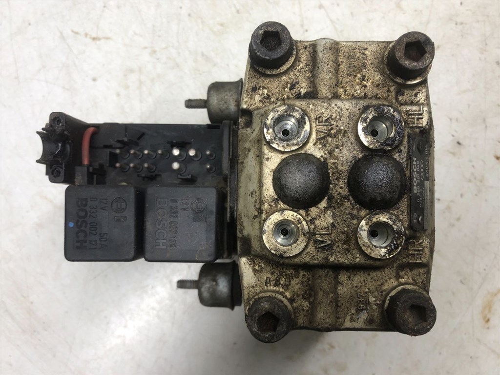 AUDI 100 IV (4A/ C4) 2.3 E ABS Kocka #19325# 2. kép