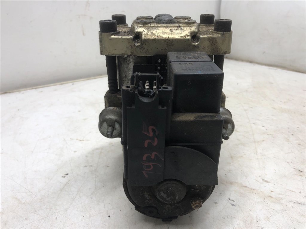 AUDI 100 IV (4A/ C4) 2.3 E ABS Kocka #19325# 7. kép