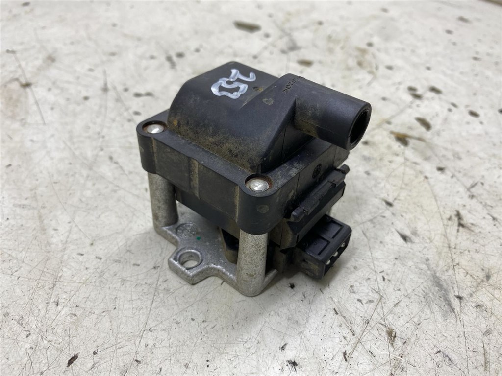 VW POLO (6N1) 45 1.0 Gyújtótrafó #27455# 11893 1. kép