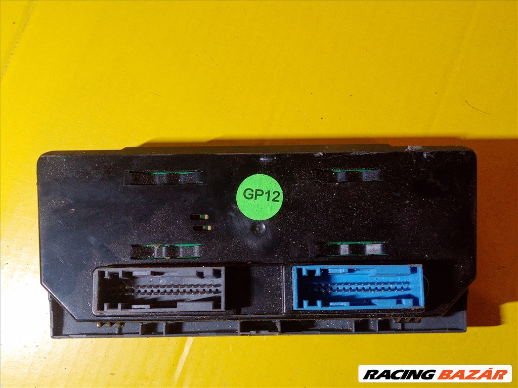 Opel Astra H Fűtéskapcsoló panel h astra 13250618 2. kép