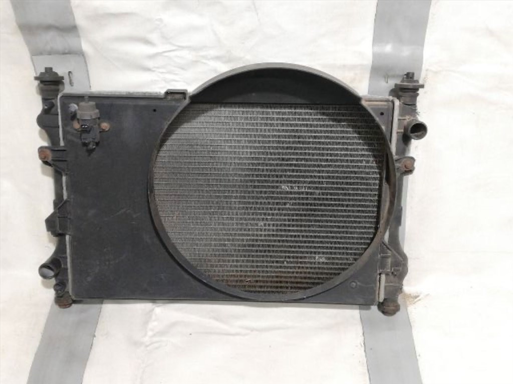 FORD TRANSIT (FM_ _/ FN_ _) 2.4 DI (F_A_/ F_B_/ F_C_/ F_D_) Vízhűtő Radiátor (Nem klímás) #6274# YC1H8005BE 1. kép