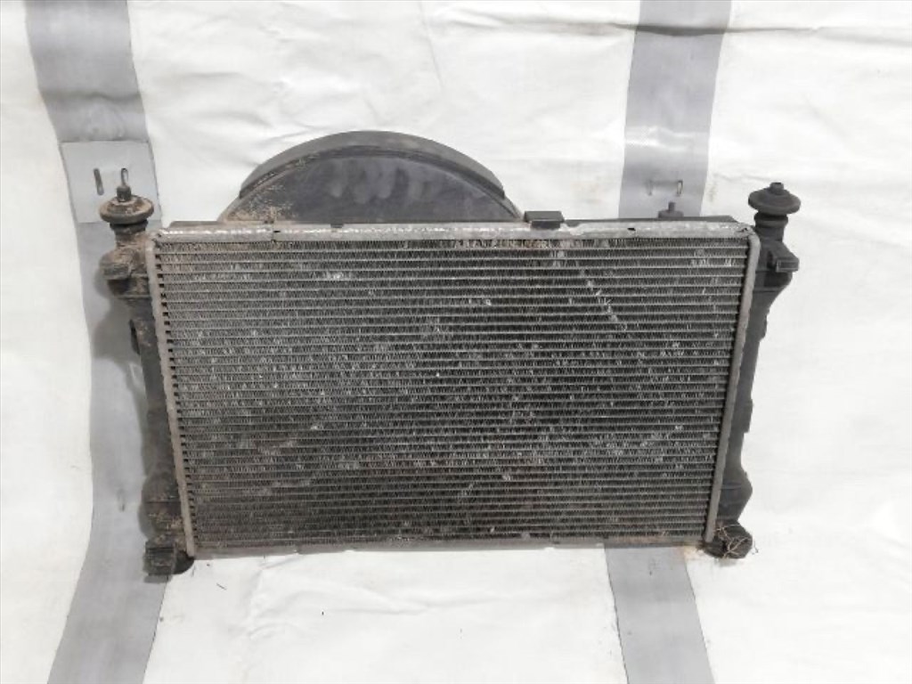 FORD TRANSIT (FM_ _/ FN_ _) 2.4 DI (F_A_/ F_B_/ F_C_/ F_D_) Vízhűtő Radiátor (Nem klímás) #6274# YC1H8005BE 5. kép