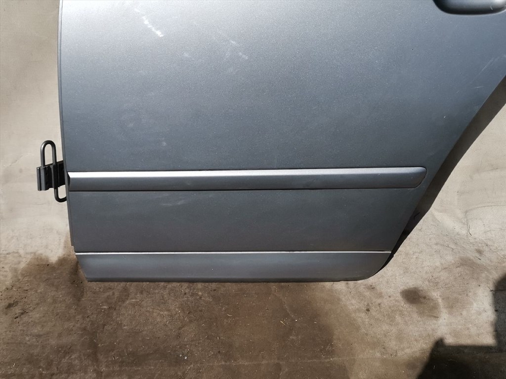 AUDI A4 Avant II (8E5/ B6) 1.9 TDI Bal hátsó Ajtó (Üres lemez) #20217# 4. kép