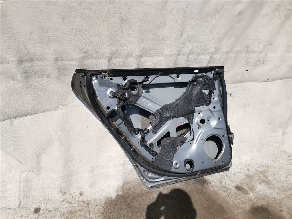 AUDI A4 Avant II (8E5/ B6) 1.9 TDI Bal hátsó Ajtó (Üres lemez) #20217# 7. kép