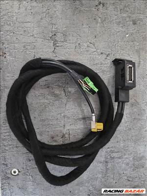 Audi A4 (B8 - 8K), Audi A5 (B8 - 8T), Audi Q5 (8R) AMI kábel 3g basic high +