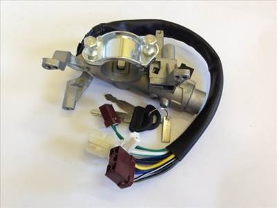 Suzuki Swift gyújtáskapcsoló 1998-2003-ig, immobiliser és légzsák nélküli kivitelhez (37104-63880)