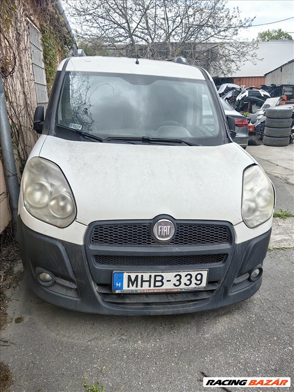 Eladó Fiat Doblo (2nd gen) sérült haszonjármű 1.6 dízel 5. kép