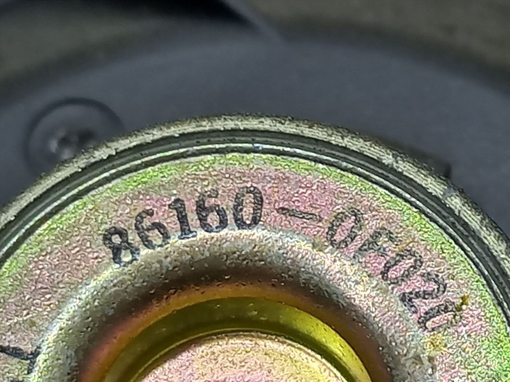 TOYOTA COROLLA Verso II (ZER_/ ZZE12_/ R10) 1.8 (ZNR11_) Jobb első Hangszóró #18527# 9. kép