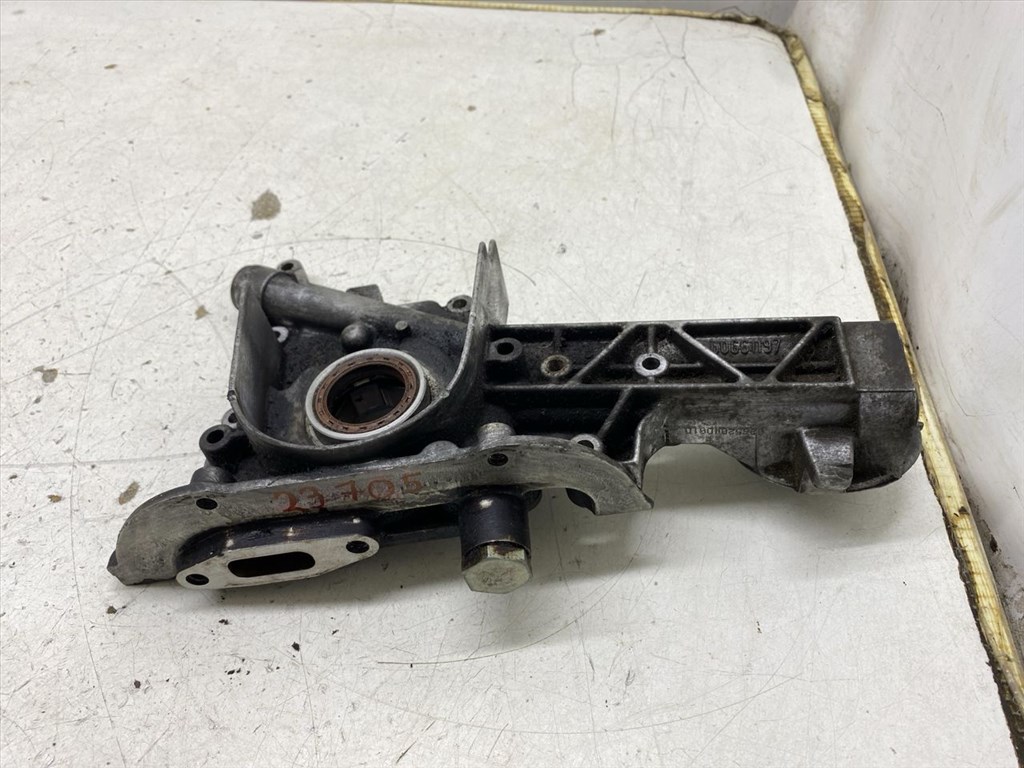 ALFA ROMEO 147 (937_) 1.6 16V T.SPARK ECO (937AXA1A) Olajszivattyú #23705# 60661197  5. kép