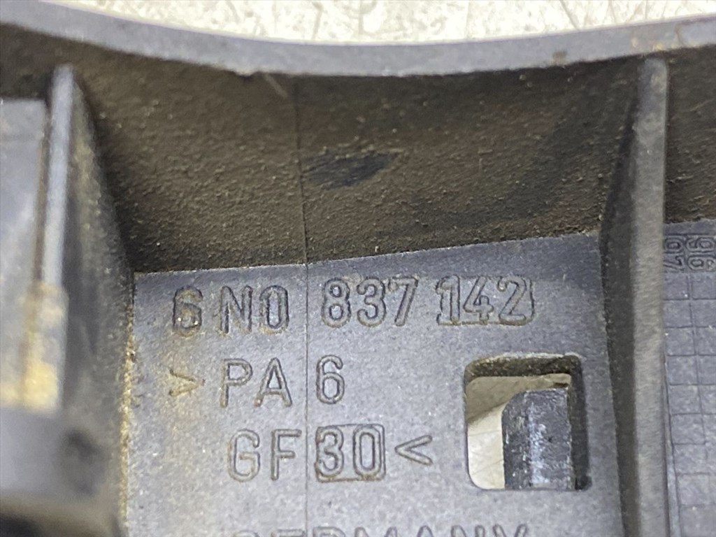 VW POLO (6N1) 45 1.0 Jobb első Belső Kilincs #27456# 6N0837142 8. kép