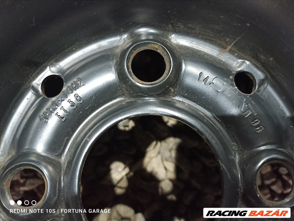 4x100 14" Seat használt mankókerék (09) 2. kép