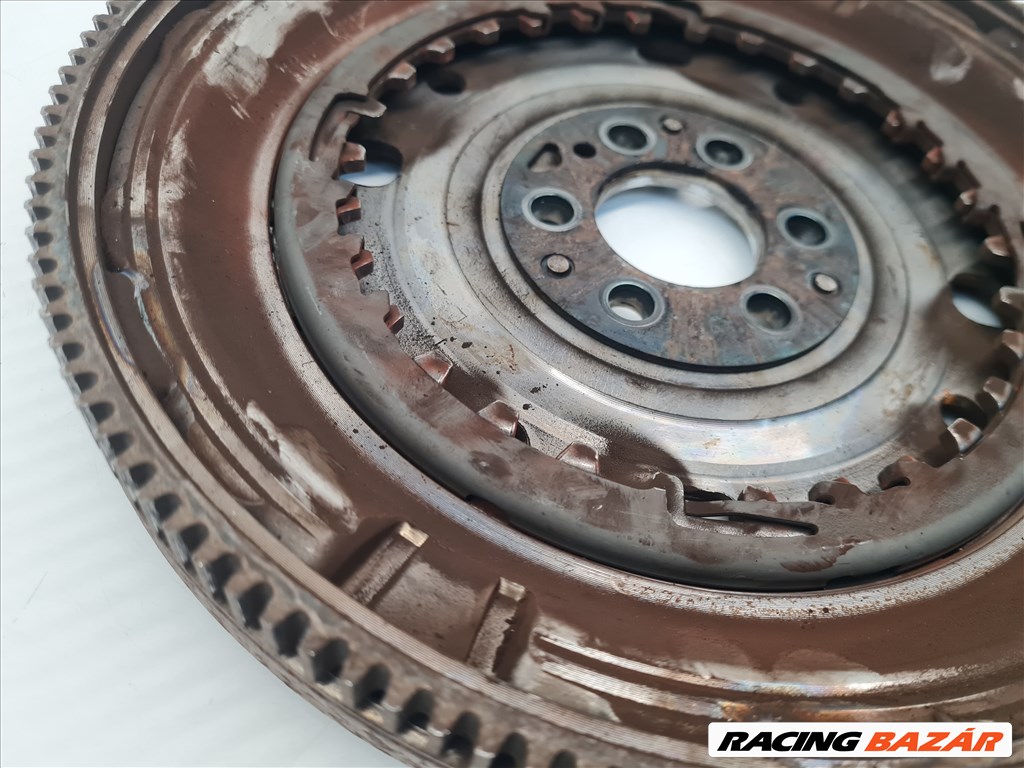 Volkswagen Golf VI kettős tömegű lendkerék (14124) 036105266d 3. kép