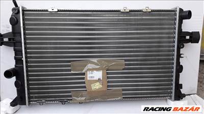 Opel Astra G, Opel Zafira A vízhűtő  tyc7250041r