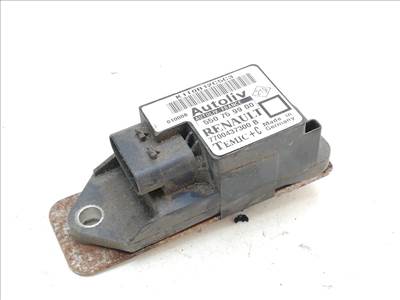 RENAULT MEGANE I Classic (LA0/1_) 1.6 Központi Ütközés Érzékelő #12361# 7700437300B