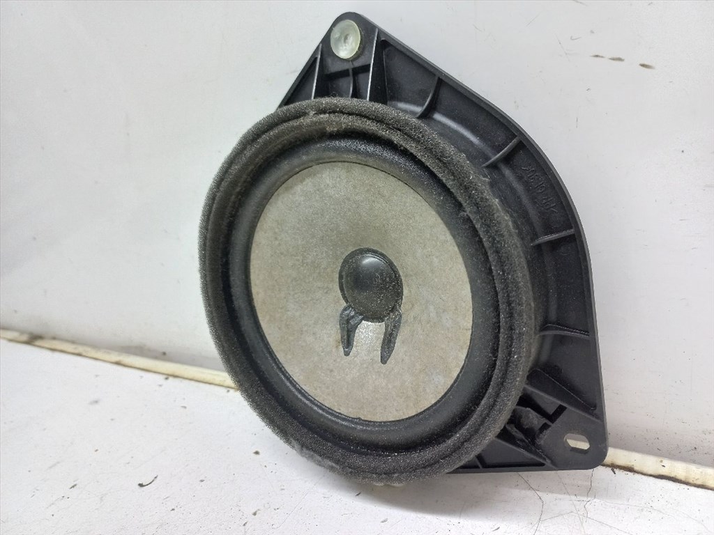 TOYOTA COROLLA Verso II (ZER_/ ZZE12_/ R10) 1.8 (ZNR11_) Jobb hátsó Hangszóró #18528# 3. kép