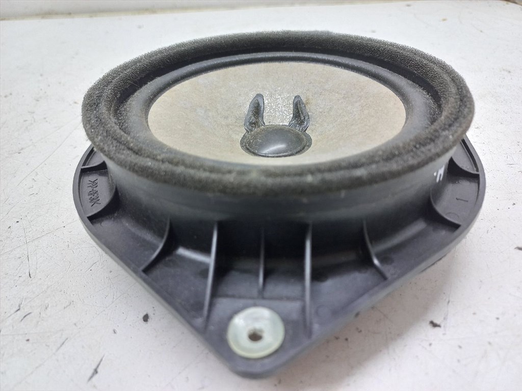 TOYOTA COROLLA Verso II (ZER_/ ZZE12_/ R10) 1.8 (ZNR11_) Jobb hátsó Hangszóró #18528# 6. kép