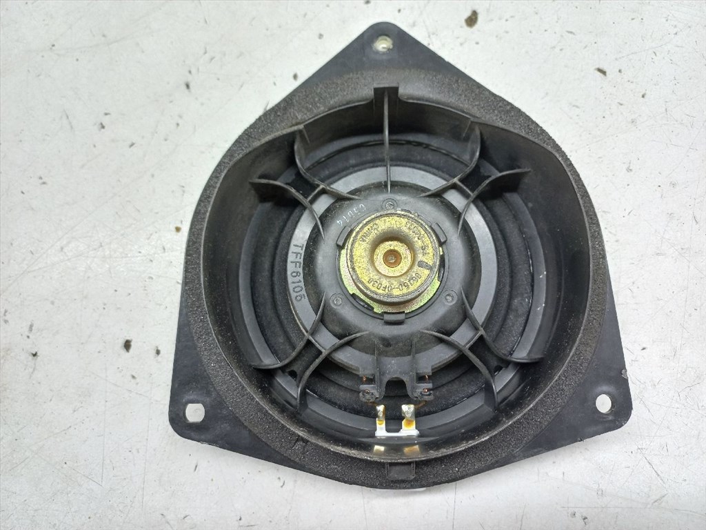 TOYOTA COROLLA Verso II (ZER_/ ZZE12_/ R10) 1.8 (ZNR11_) Jobb hátsó Hangszóró #18528# 8. kép