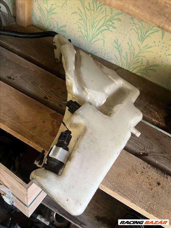 Audi A4 (B8 - 8K) 2.0 TDI ablakmosó folyadék tartály  8t0955453b 1. kép