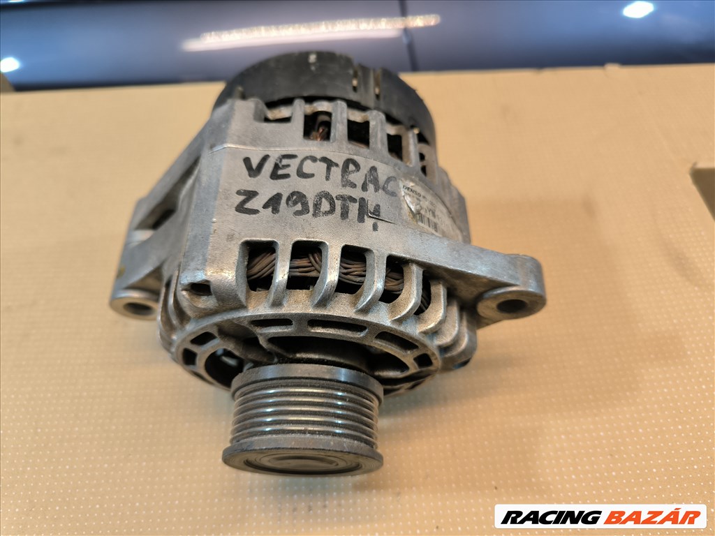 Opel generátor z19dt/h YN13117341 1. kép