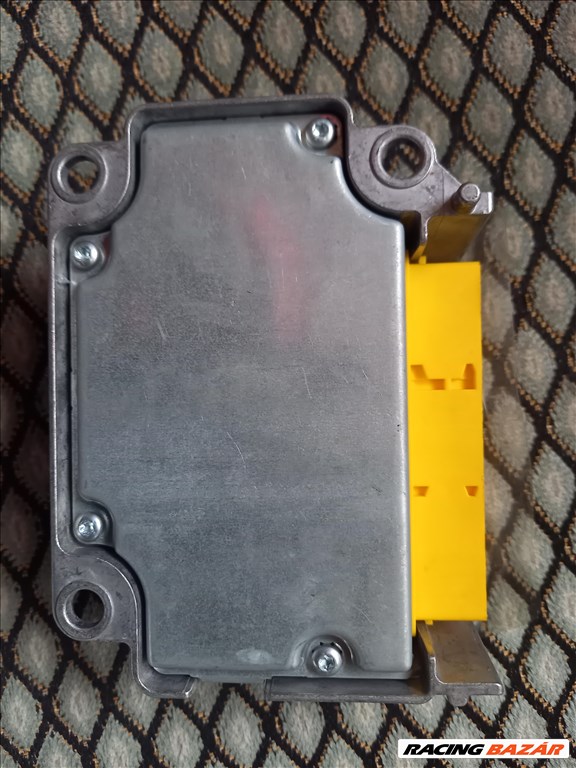 Mitsubishi Outlander II, Citroën C-Crosser légzsák indító elektronika p8635a053 5. kép