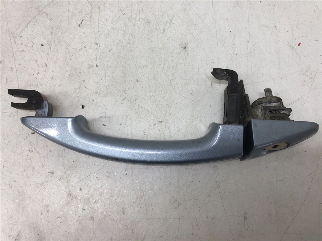 FORD FOCUS II (DA_) 1.6 2005-2012 HWDA/ HWDB/ SHDA/ SHDB/ SHDC 100 LE 74 KW Bal első Külső Kilincs 4. kép