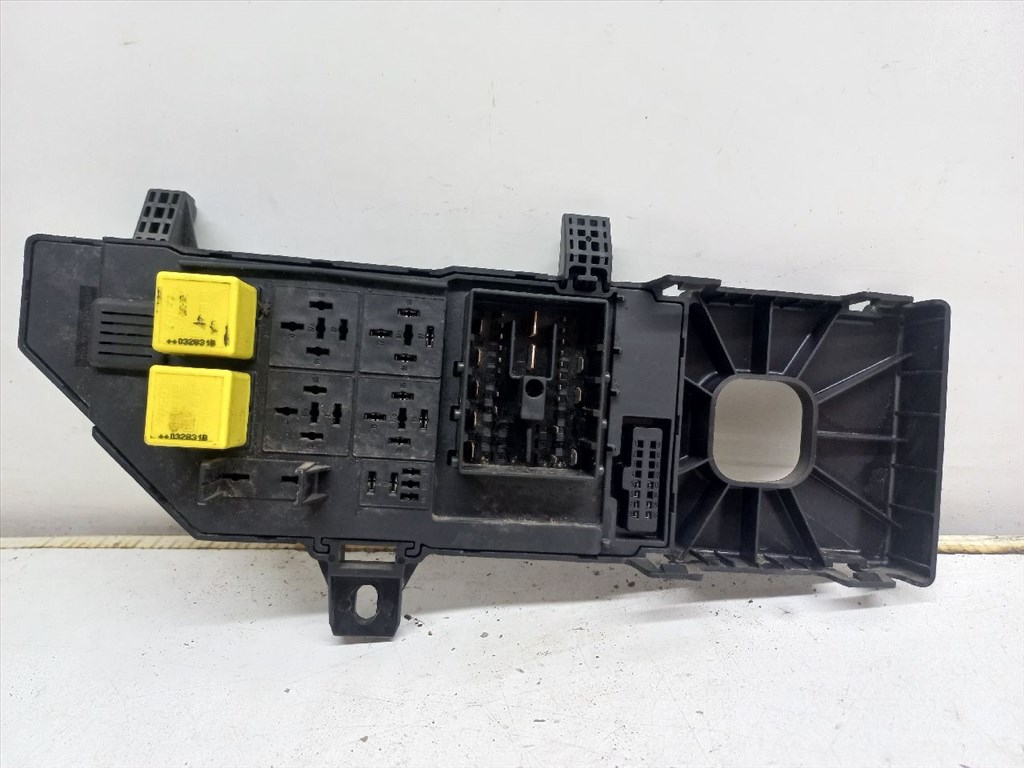 OPEL SIGNUM 2.2 direct Biztosítéktábla Utastér #24798# 24443147 6. kép