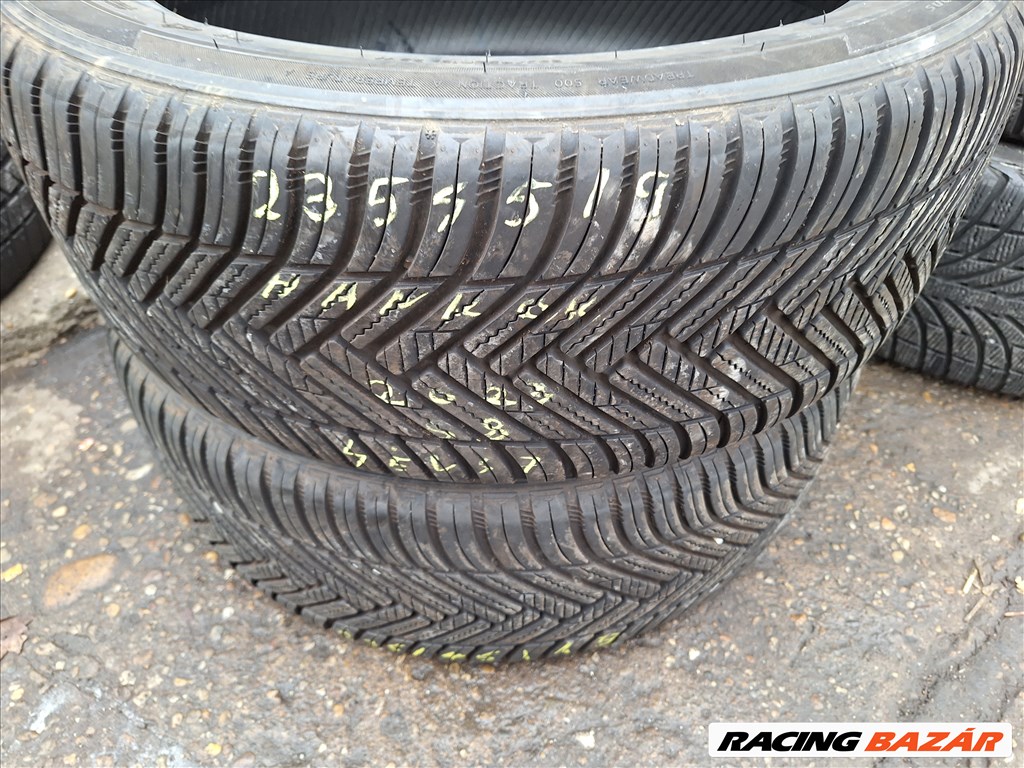  235/45/19"  Hankook négyévszakos gumi  1. kép