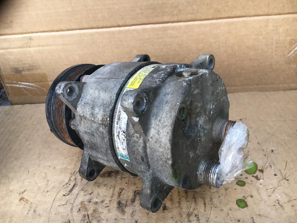 Marea gyári, bontott klímakompresszor 6553634 3. kép