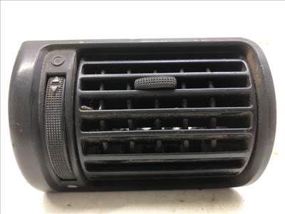 AUDI A4 (8D2/ B5) 1.6 Bal Szellőző #16177# 8D1820901