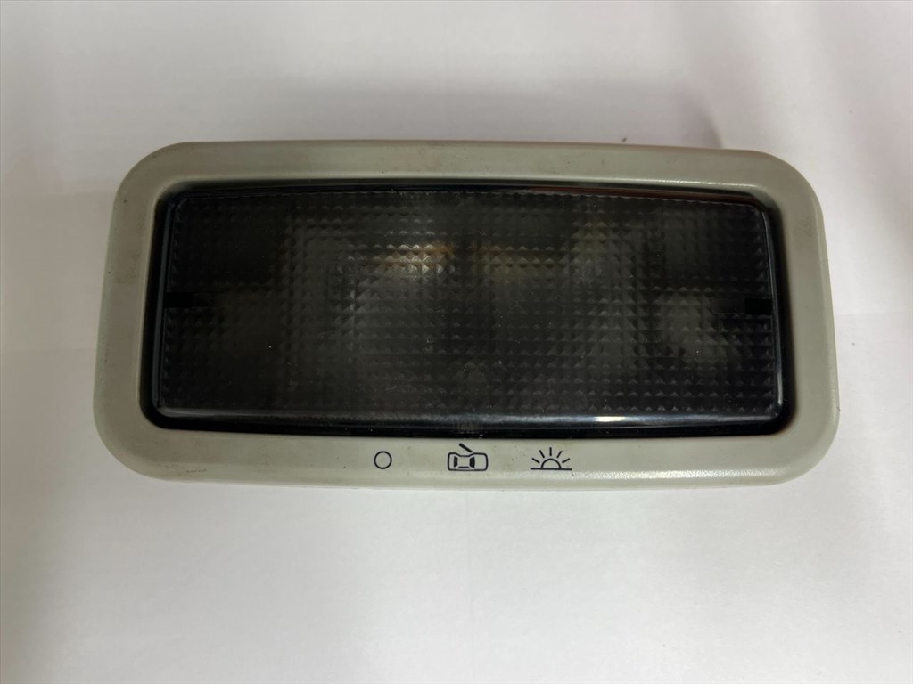 VW POLO (6N1) 45 1.0 Beltér Világítás Első #27457# 6N0947105B 1. kép