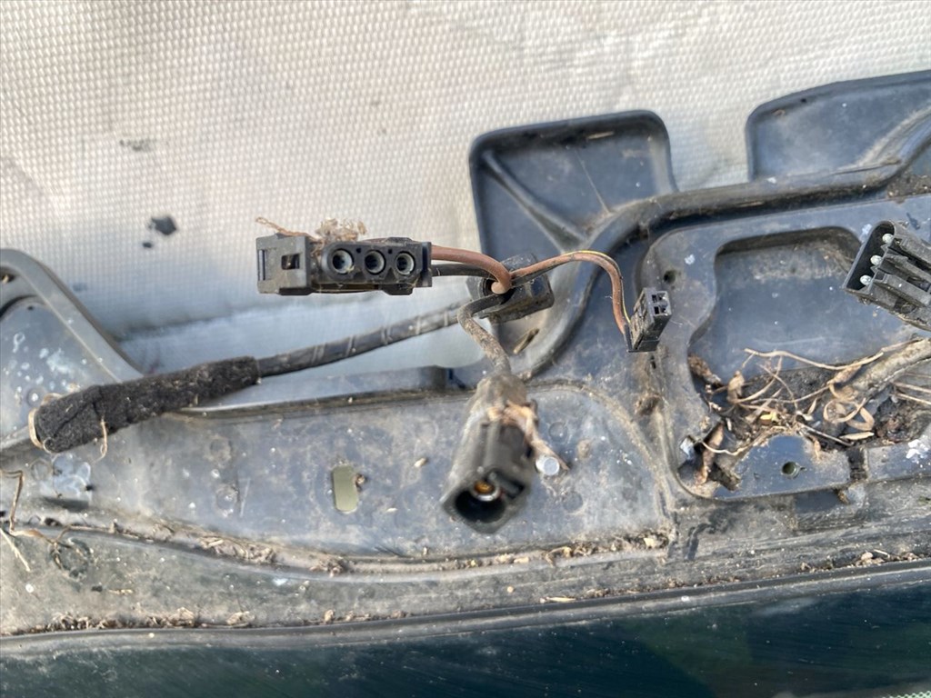 BMW 3 Touring V (E91) 330 d Hátsó Szélvédő #27678# 7. kép