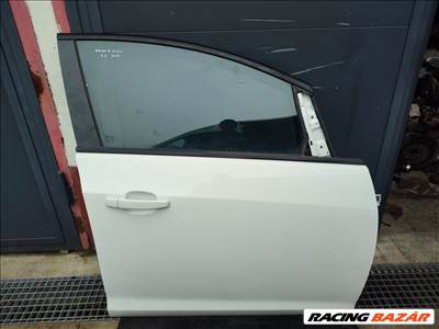 Opel Astra J jobb első ajtó fehér 40r színkódú!