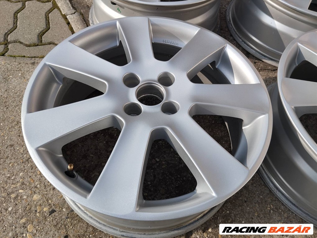 Borbet CA alufelni (Lada, Alfa, Fiat) 4x98, 7x17, et38, 74-es agy 1. kép