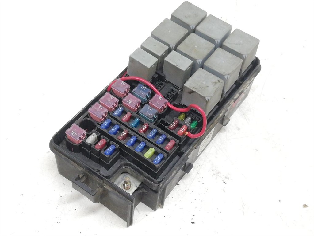 SUZUKI FORENZA 2.0 Biztosítéktábla Motortér #9828# 1. kép