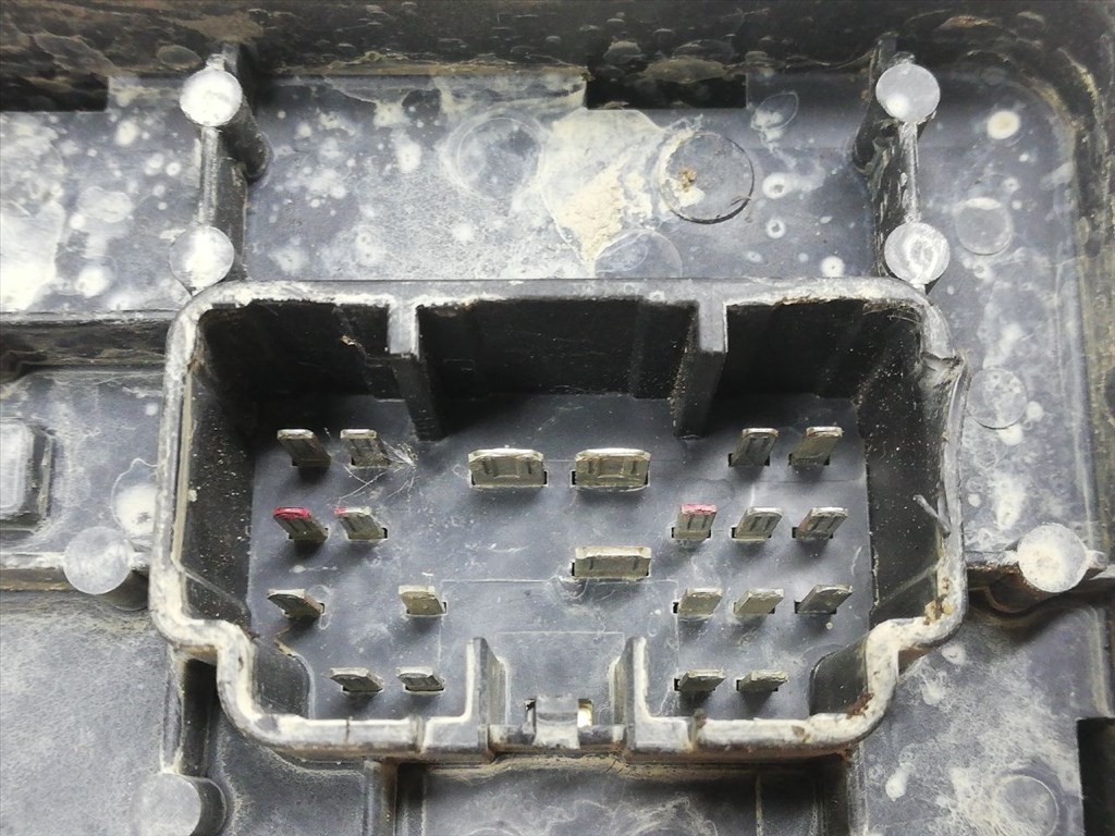 SUZUKI FORENZA 2.0 Biztosítéktábla Motortér #9828# 10. kép