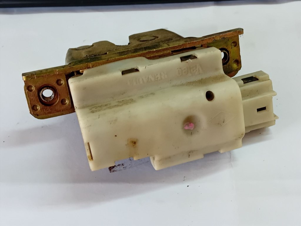 RENAULT SCÉNIC I (JA0/1_) 1.8 4x4 Csomagtérajtó Zárszerkezet #11778# 7700354329C 3. kép