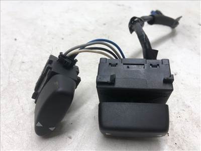 PEUGEOT 807 (E) 2.0 HDi Jobb első Ülésállító Kapcsoló #18123#