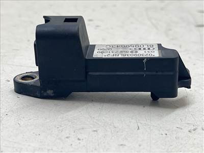 AUDI A3 (8L1) 1.9 TDI Bal első Oldal Ütközés Érzékelő #23983# 8L0959643C
