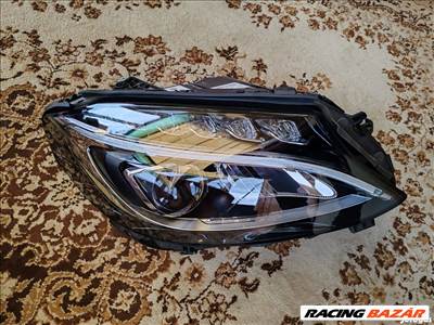 Mercedes C-osztály W205 jobb első fényszóró  a2059062604