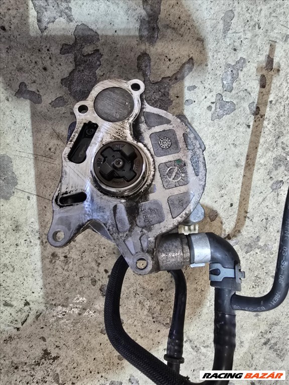 Audi A4 (B8 - 8K), Audi A5 (B8 - 8T), Audi A6 (C6 - 4F), Audi Q5 (8R) CAHA/CAGA vákumpumpa 03l145100 3. kép