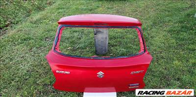 Suzuki Swift VII csomagtér ajtó