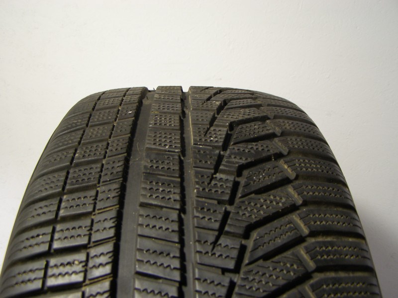 Hankook W320 Winter Icept Evo2 245/45 R18  1. kép