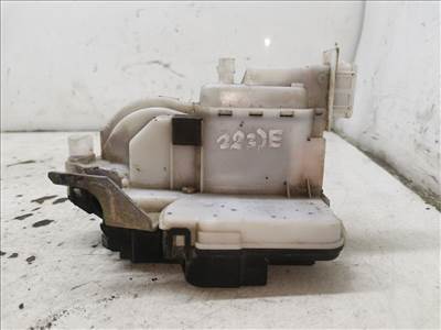 VW VENTO (1H2) 1.6 Jobb első Ajtózár #32589# 1H0862154A