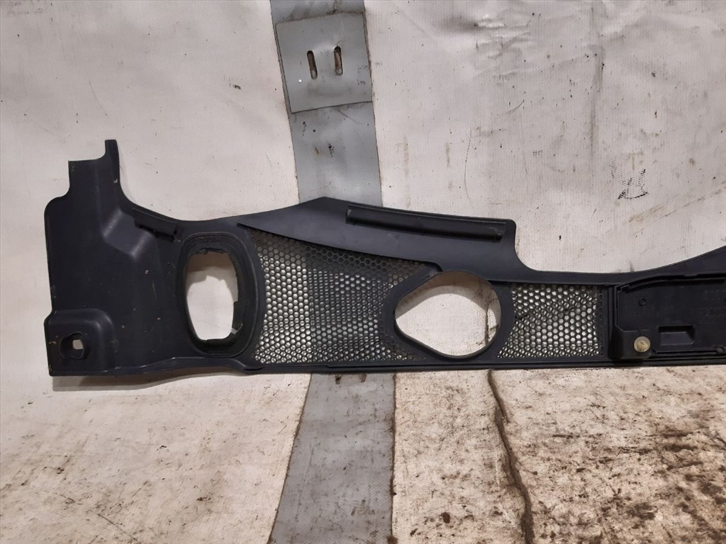 AUDI A4 IV (8K2/ B8) 1.8 TFSI Levélrács #28409# 8K1819447 11. kép