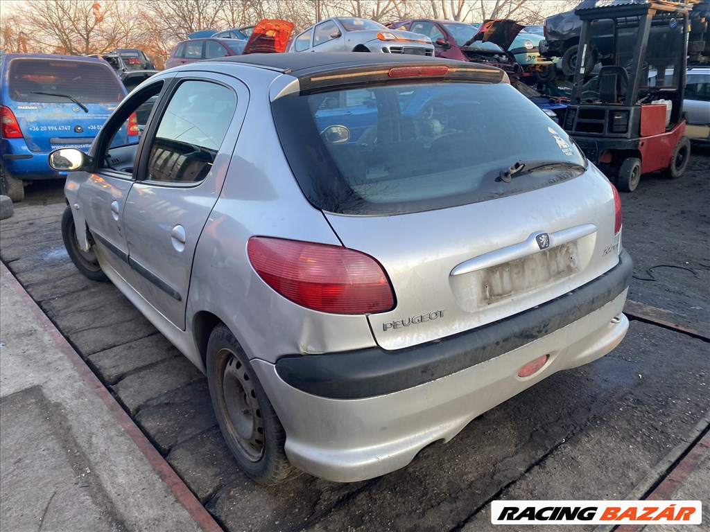 Peugeot 206 1.4HDI bontott alkatrészei 2. kép