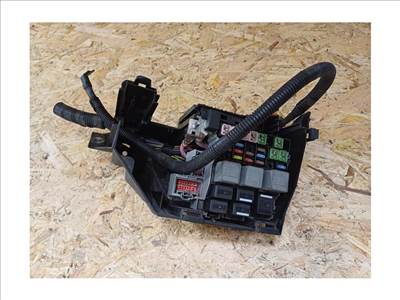 Ford Mondeo MK4 (2006-2014)  2.0Tdci Diesel Motortér Biztosíték Tábla 