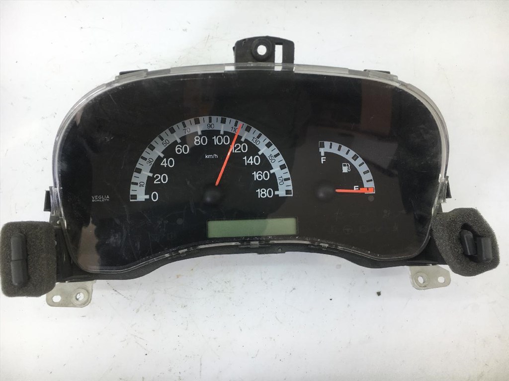 Fiat Punto 1999- benzines, vezető oldali légzsákos bontott óracsoport 46812948 1. kép