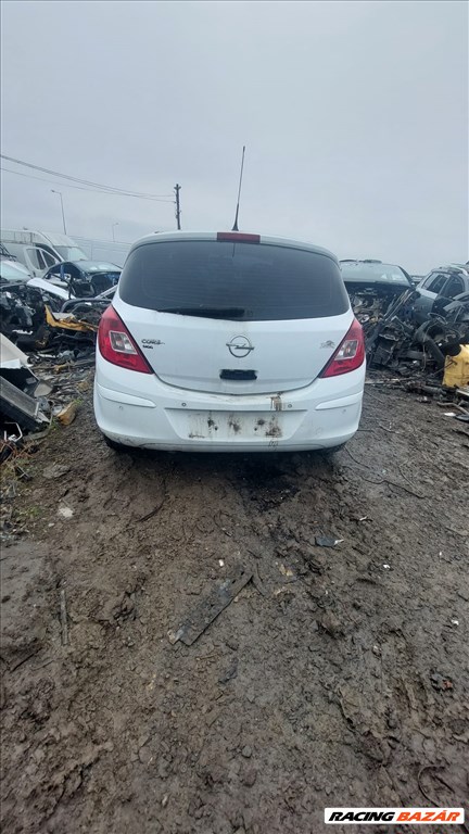 Opel Corsa D bontott alkatrészei 6. kép