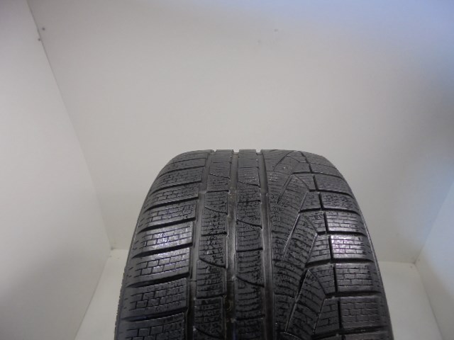 Pirelli Sottozero II 265/40 R18  1. kép