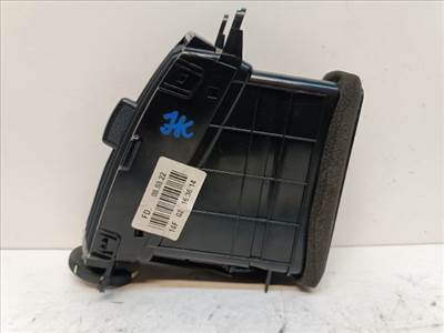 HYUNDAI I30 Középső Jobb Szellőző